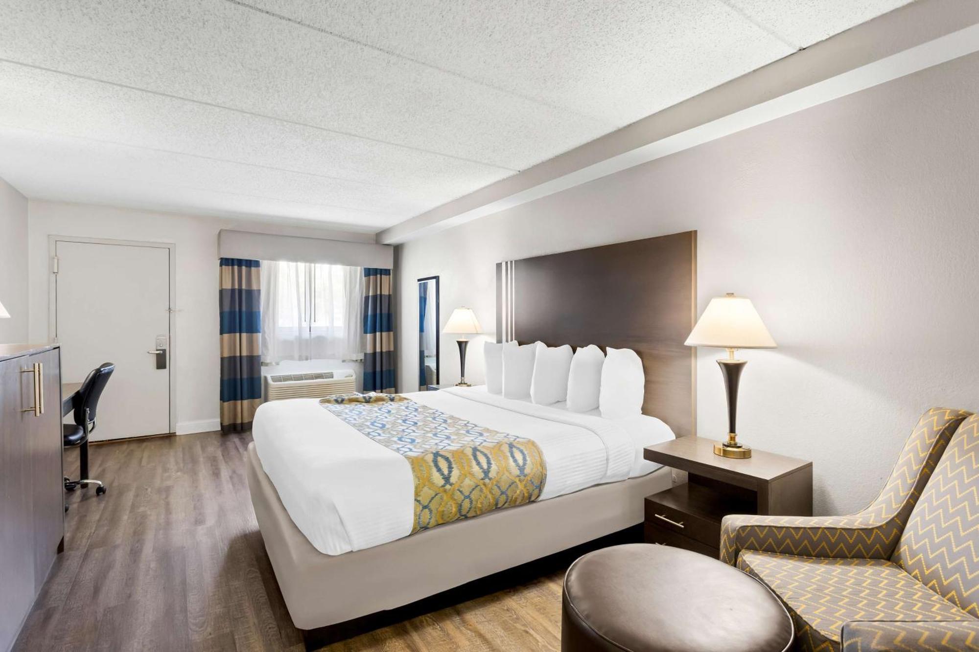 Western Hotel 3*